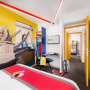 Hotel Ibis Styles Citywest ***