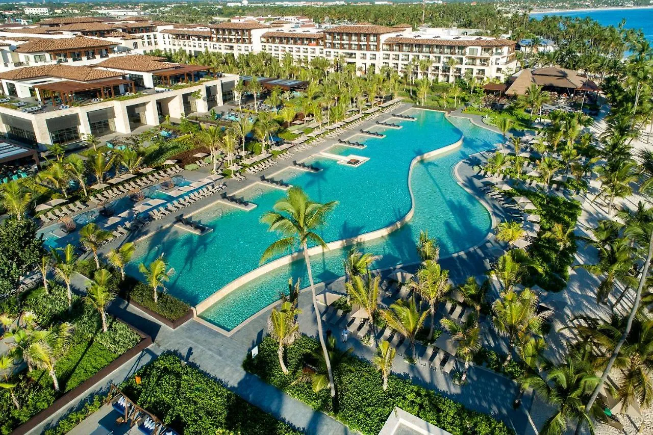 Adults Only Club at Lopesan Costa Bávaro Resort Punta Cana